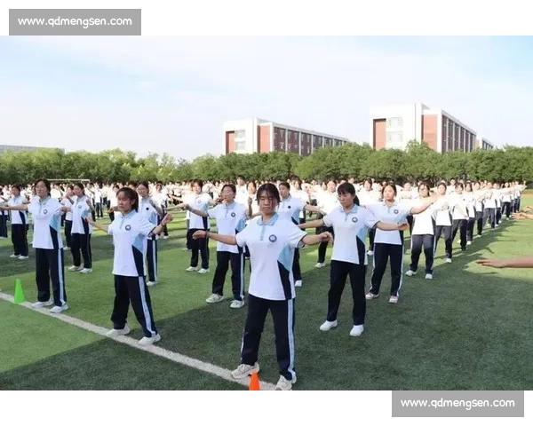 以体育运动实践为核心提升学生身体素质与团队协作能力研究